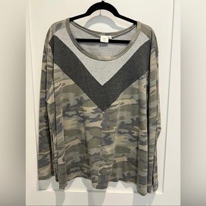 long sleeve olive camo colorblocked contrast chevron tee shirt size 3x 22/24